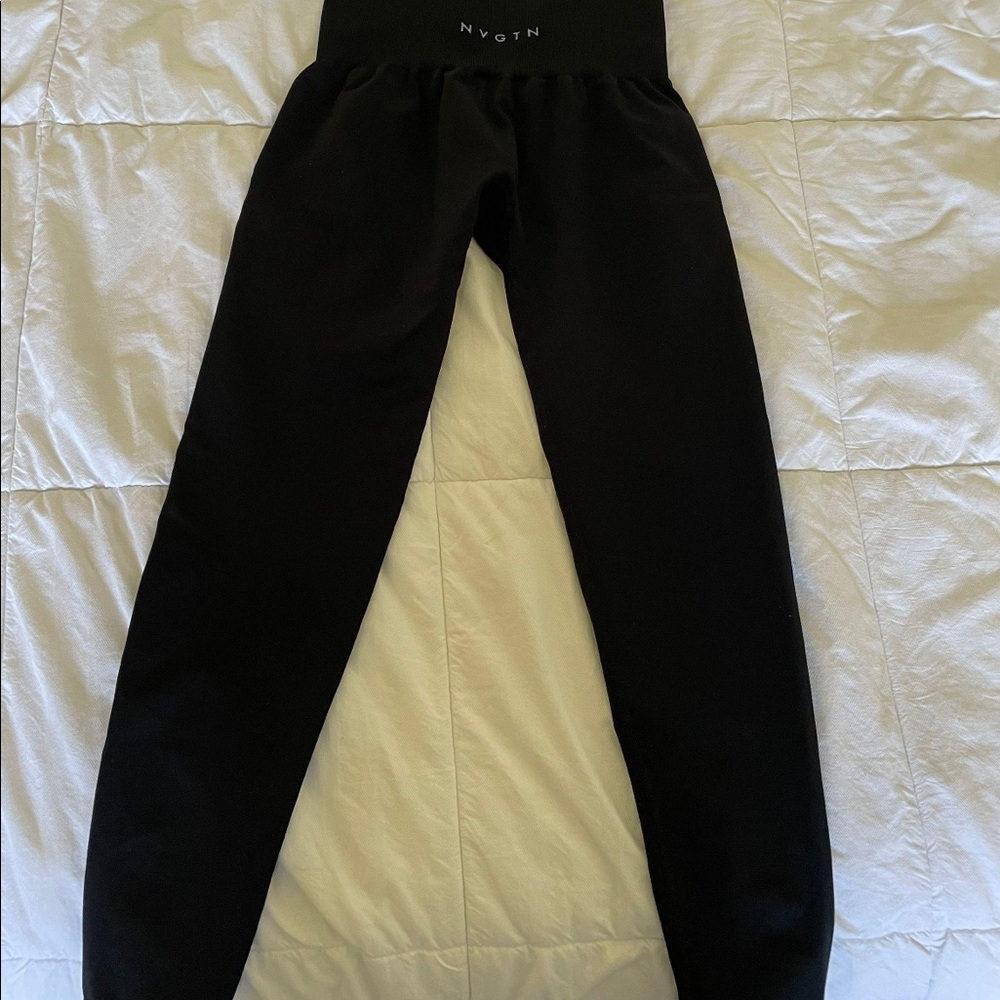 NVGT black 2.0 leggings size Medium
